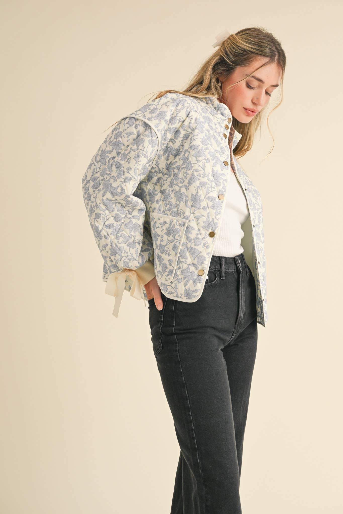 FLORAL QUILTED JACKET WITH RIBBON DETAIL