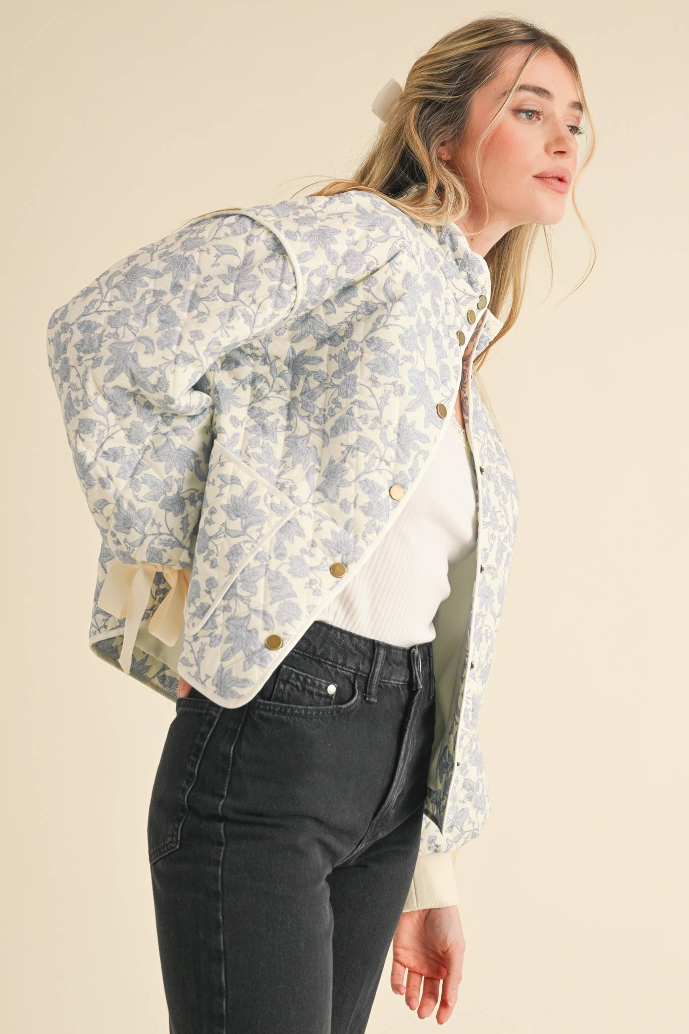 FLORAL QUILTED JACKET WITH RIBBON DETAIL